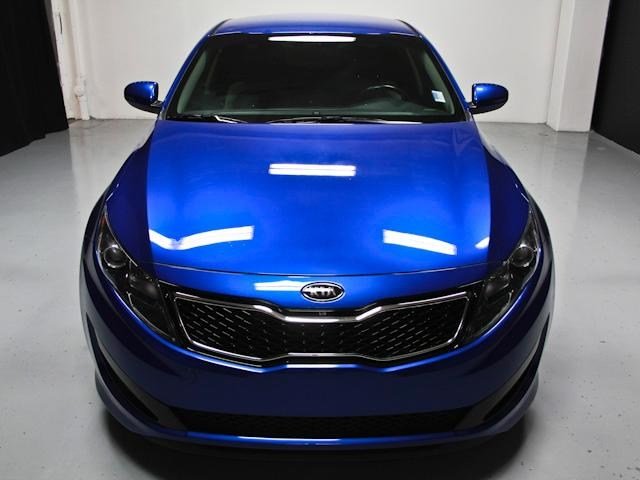 Kia Optima 2011 photo 1