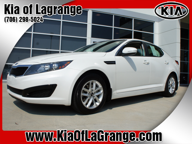 Kia Optima 2011 photo 1