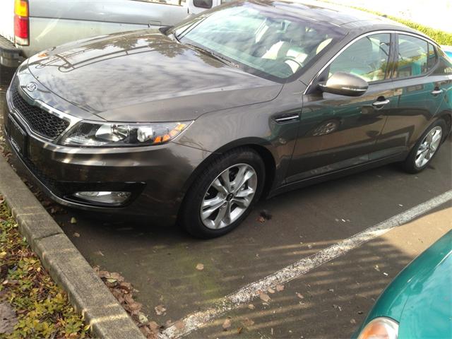 Kia Optima 2011 photo 1