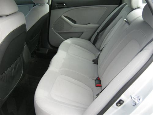 Kia Optima 2011 photo 4