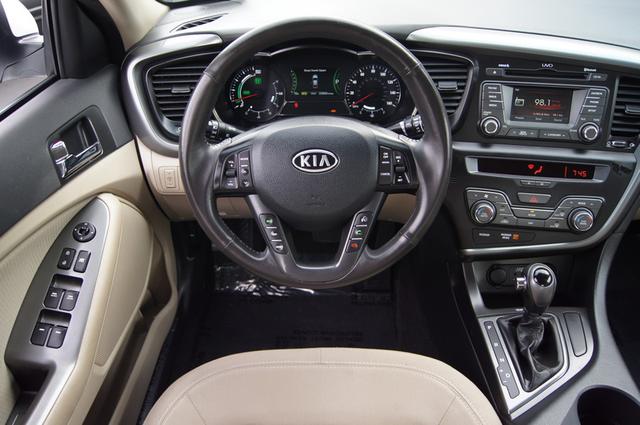 Kia Optima 2011 photo 5