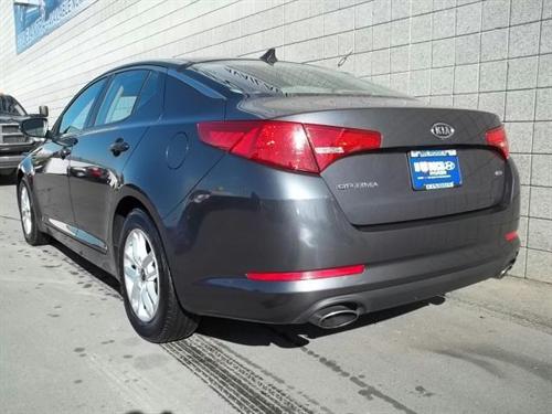 Kia Optima 2011 photo 2
