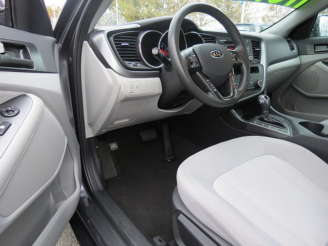 Kia Optima 2011 photo 2