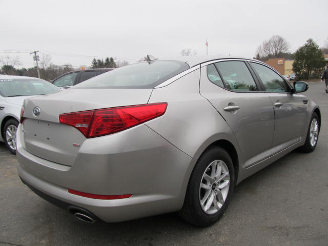 Kia Optima 2011 photo 3