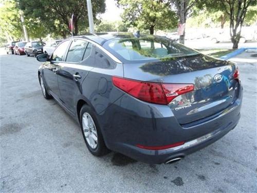 Kia Optima 2011 photo 2