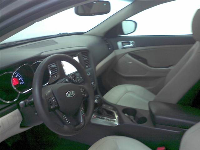 Kia Optima 2011 photo 5