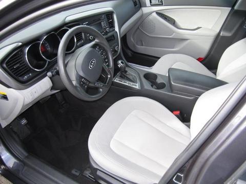 Kia Optima 2011 photo 1