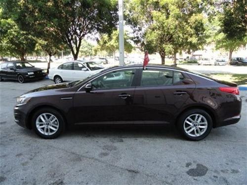 Kia Optima 2011 photo 2