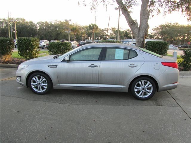 Kia Optima 2011 photo 2