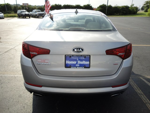 Kia Optima 2011 photo 5