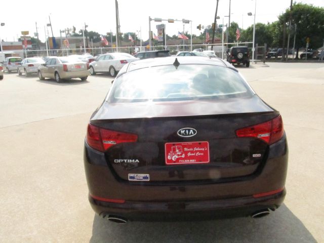 Kia Optima 2012 photo 1