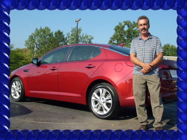 Kia Optima 2012 photo 1