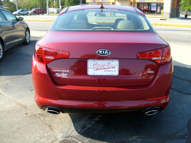 Kia Optima 2012 photo 2