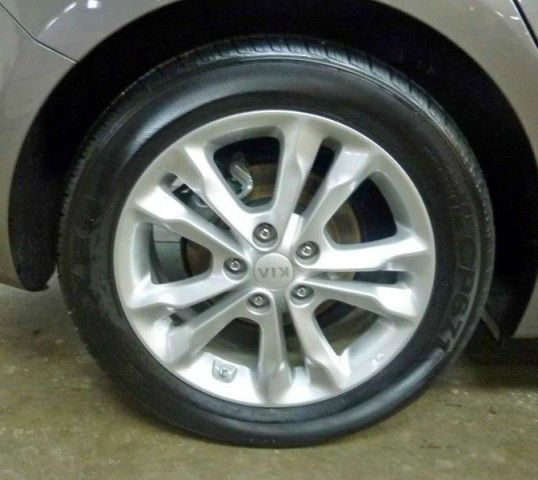 Kia Optima 2012 photo 1