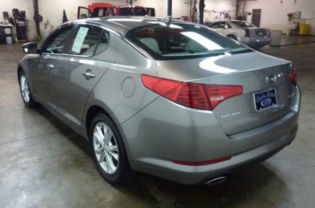 Kia Optima 2012 photo 3