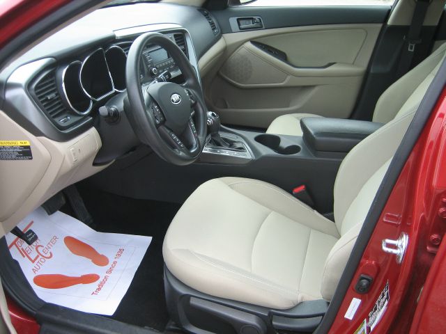 Kia Optima 11275 Sedan