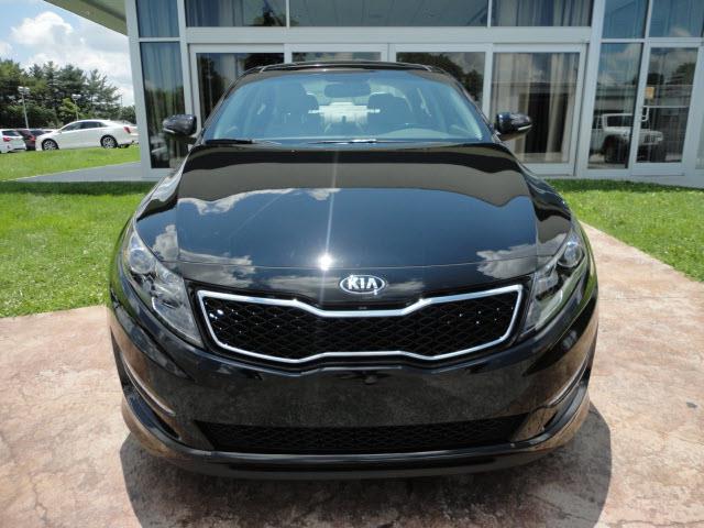 Kia Optima 2013 photo 3
