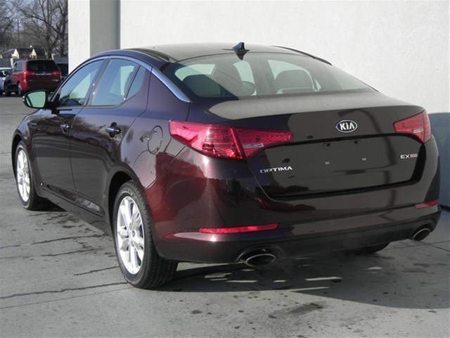 Kia Optima 2013 photo 4
