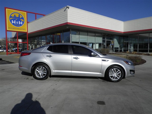 Kia Optima 2013 photo 1