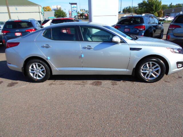 Kia Optima Elk Conversion Van Sedan