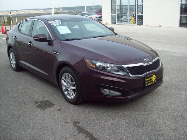 Kia Optima 2013 photo 1