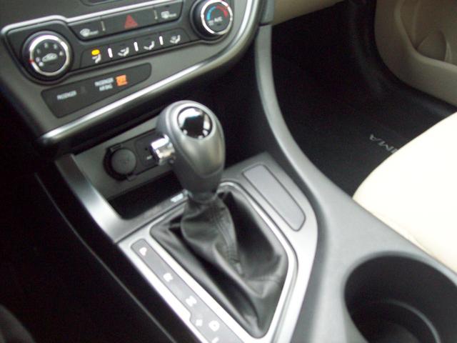 Kia Optima 2013 photo 4