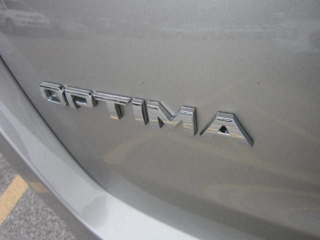 Kia Optima 2013 photo 2