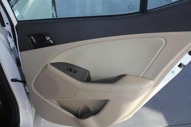 Kia Optima 2013 photo 3