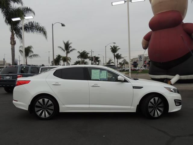 Kia Optima 2013 photo 1