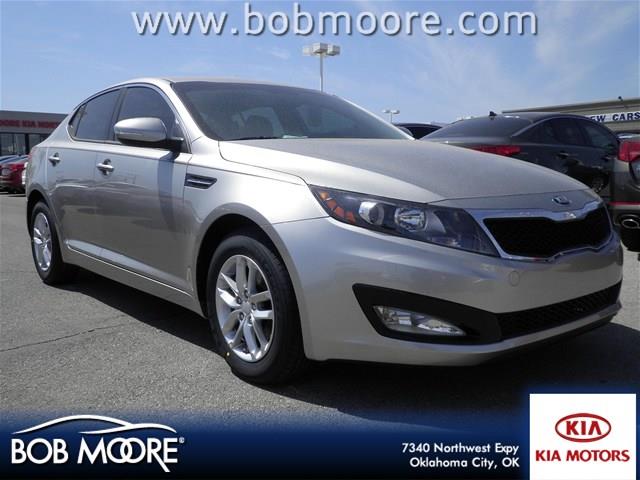 Kia Optima 2013 photo 2