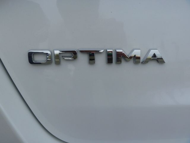 Kia Optima 2013 photo 10