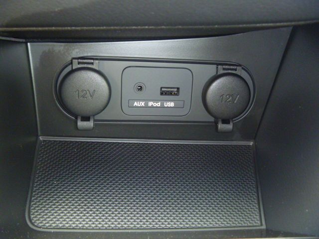 Kia Optima 2013 photo 17