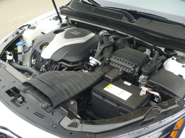 Kia Optima 2013 photo 46