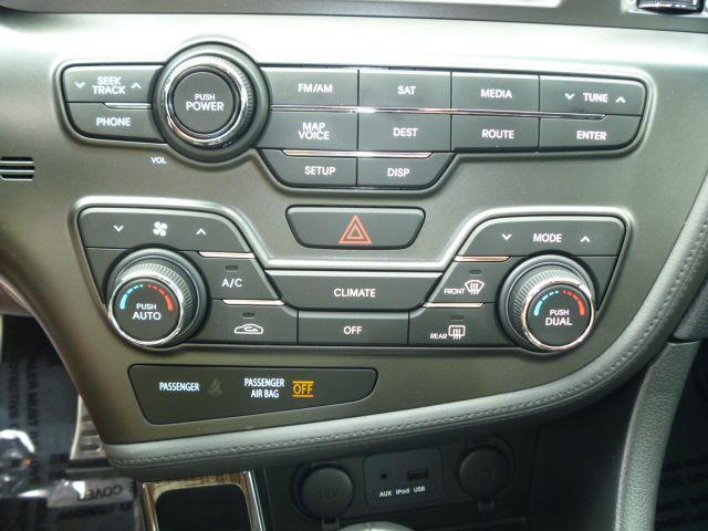 Kia Optima 2013 photo 49