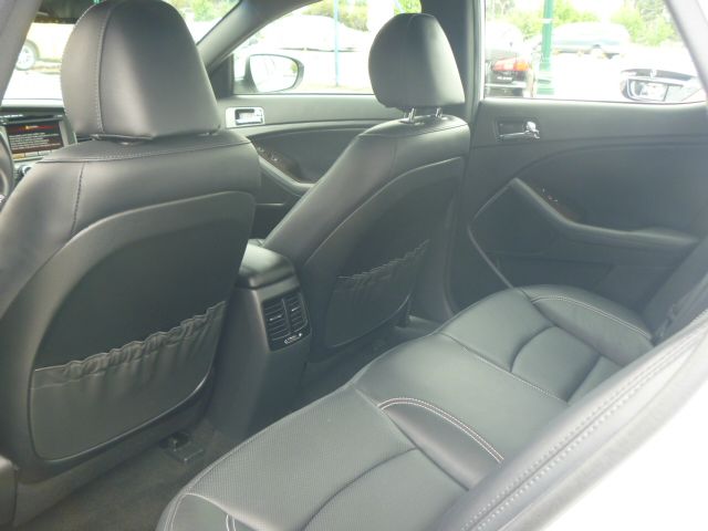 Kia Optima 2013 photo 50