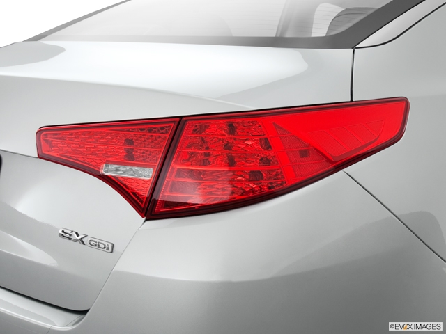 Kia Optima 2013 photo 2