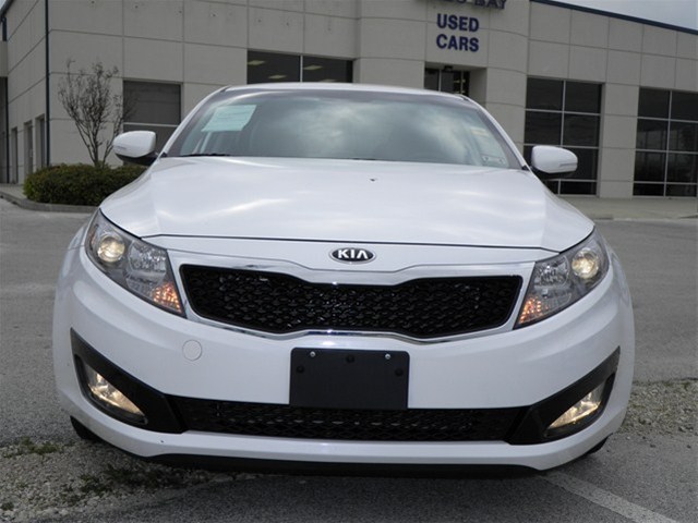 Kia Optima Elk Conversion Van Unspecified