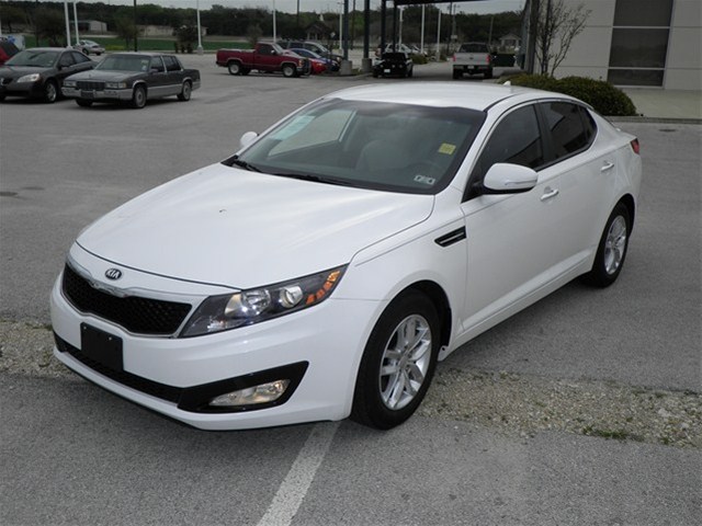 Kia Optima 2013 photo 4