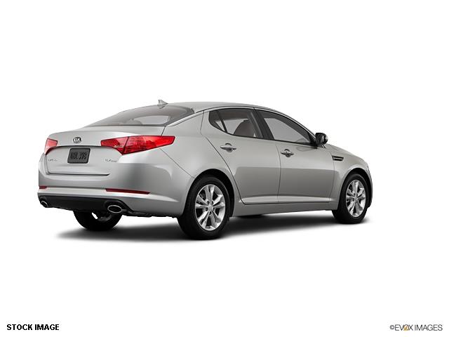 Kia Optima 2013 photo 2