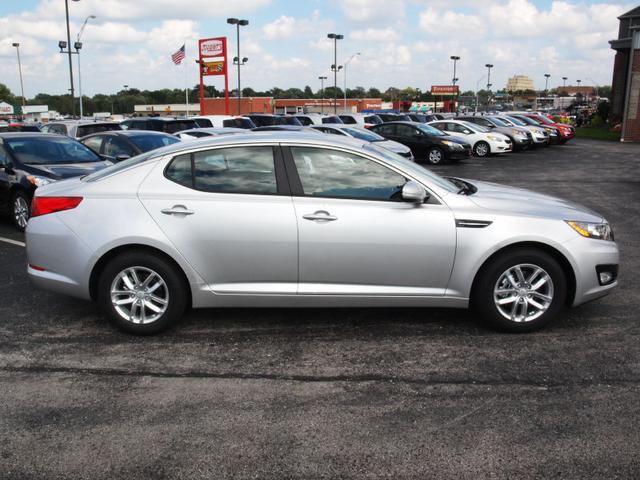Kia Optima 2013 photo 3