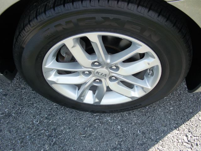 Kia Optima 2013 photo 2