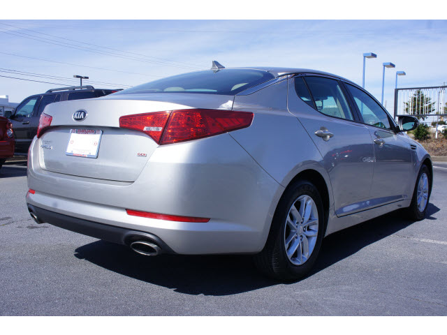 Kia Optima 2013 photo 4