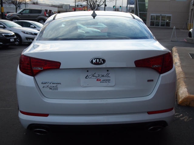 Kia Optima 2013 photo 1