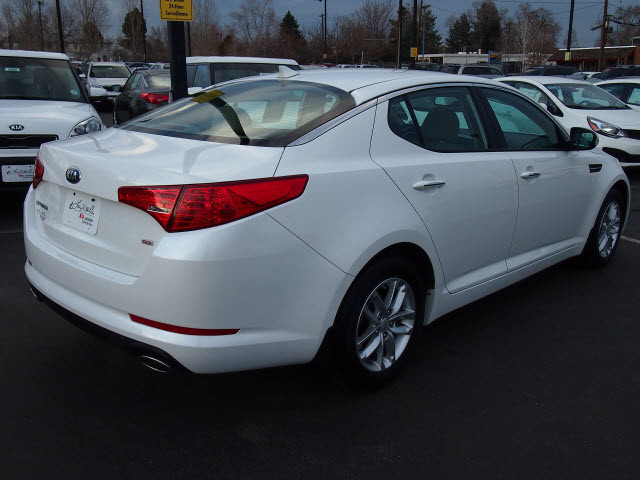 Kia Optima 2013 photo 5