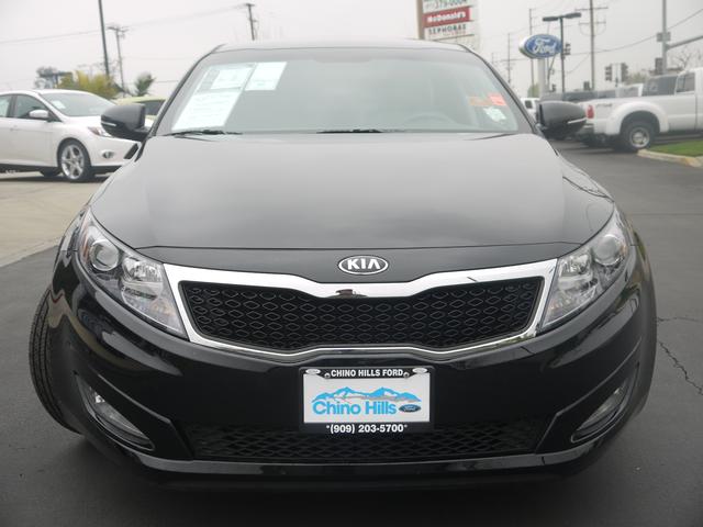 Kia Optima 2013 photo 1