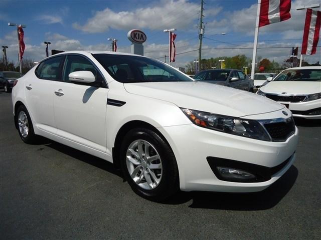 Kia Optima 2013 photo 1