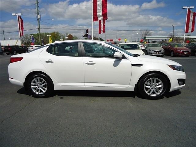 Kia Optima 2013 photo 4
