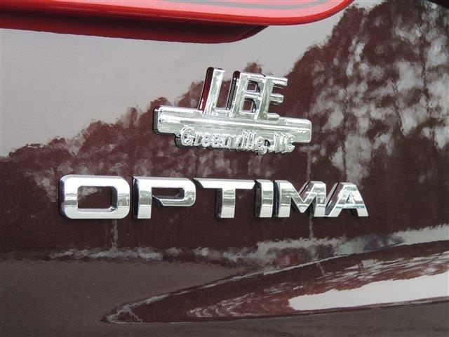 Kia Optima 2014 photo 1