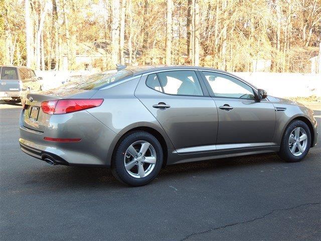 Kia Optima 2014 photo 3