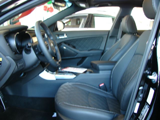 Kia Optima 2014 photo 1